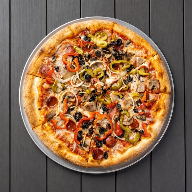 (14in) Supreme Pizza.