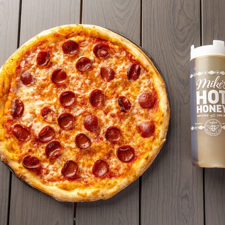 Delicious Hawaiian Pizza and More!